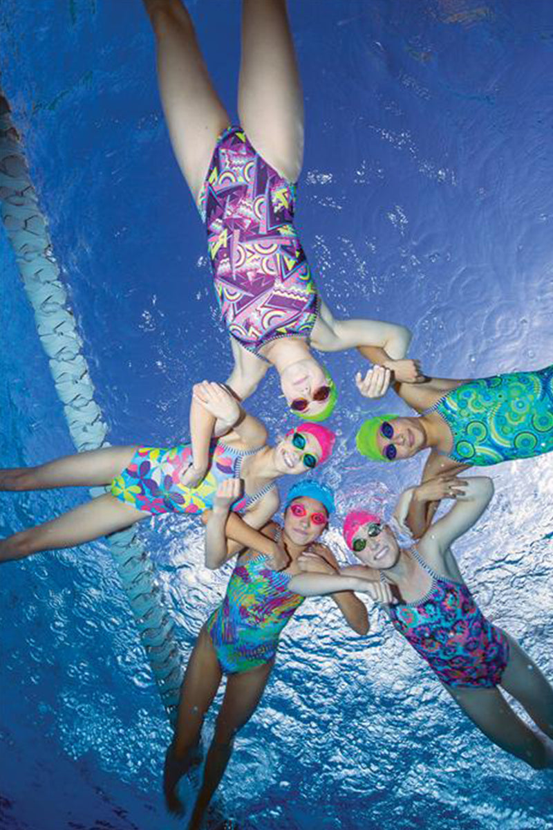 Dolfin Uglies - Pippi V-2 Back One Piece Swimsuit