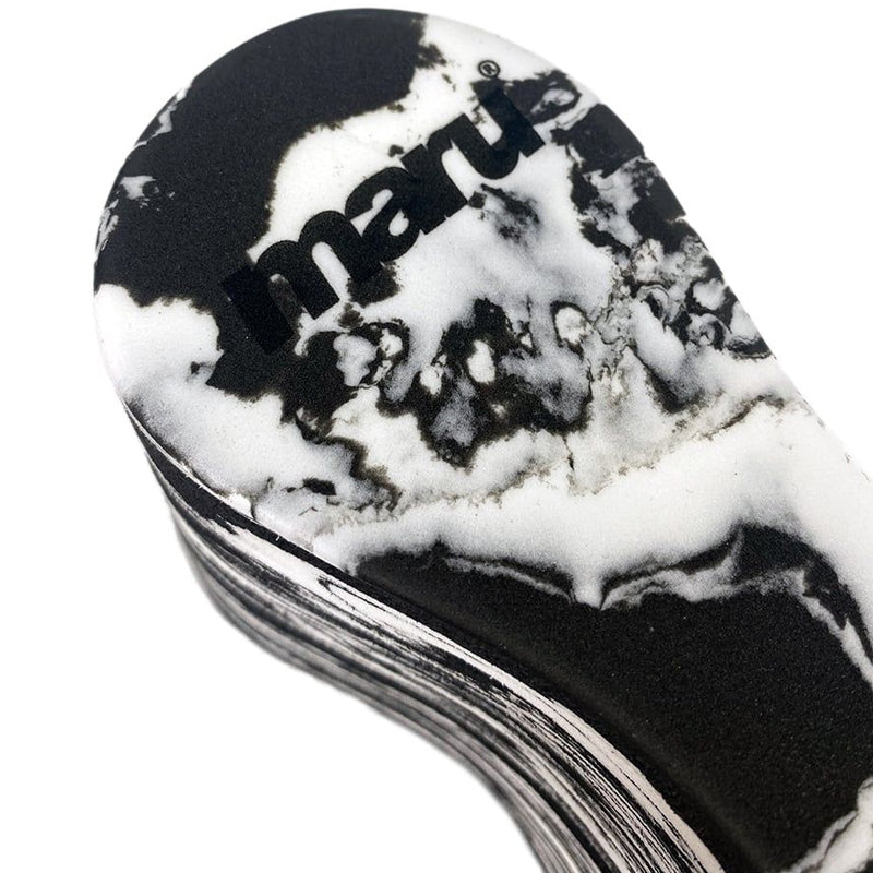 Maru - Swirl Pull Buoy - Black/White
