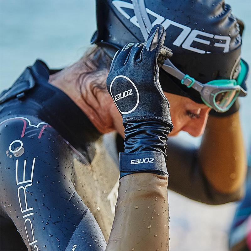 Zone3 - Neoprene Swim Gloves - Black/Silver