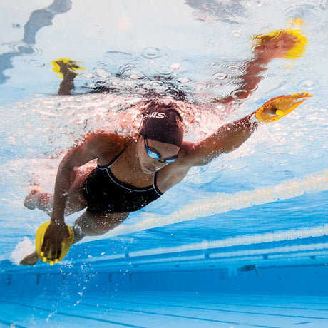 How Do Tech Suits Help Swimmers Race Faster?