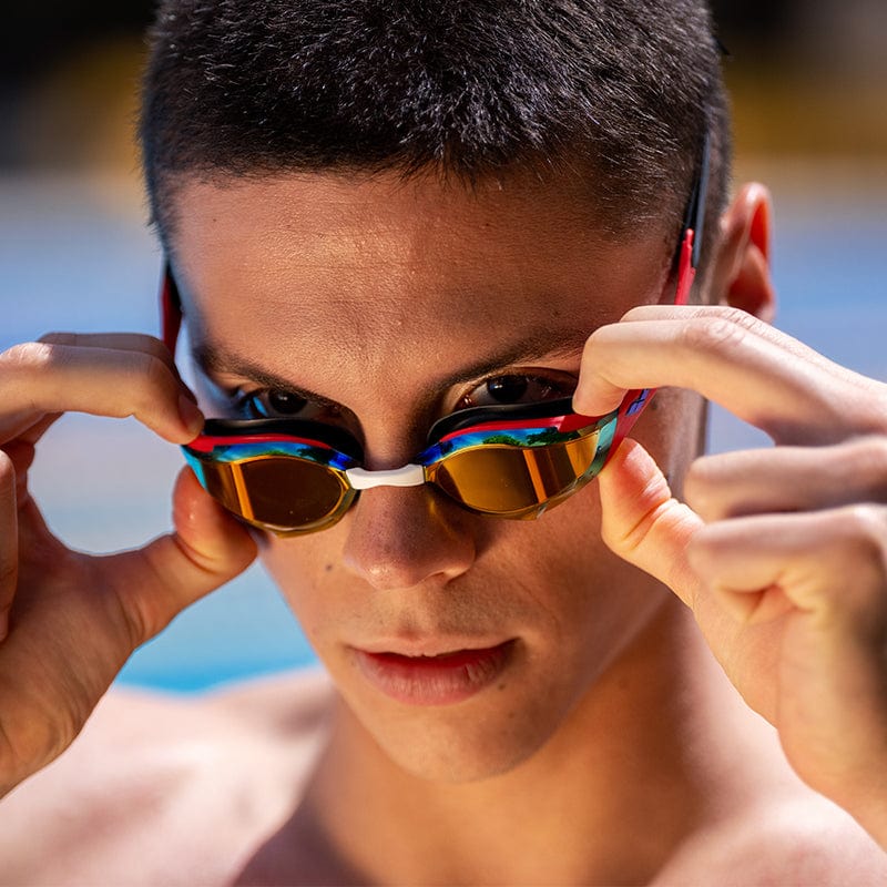 Arena - Cobra Edge Swipe Mirror Goggle - Gold/Red