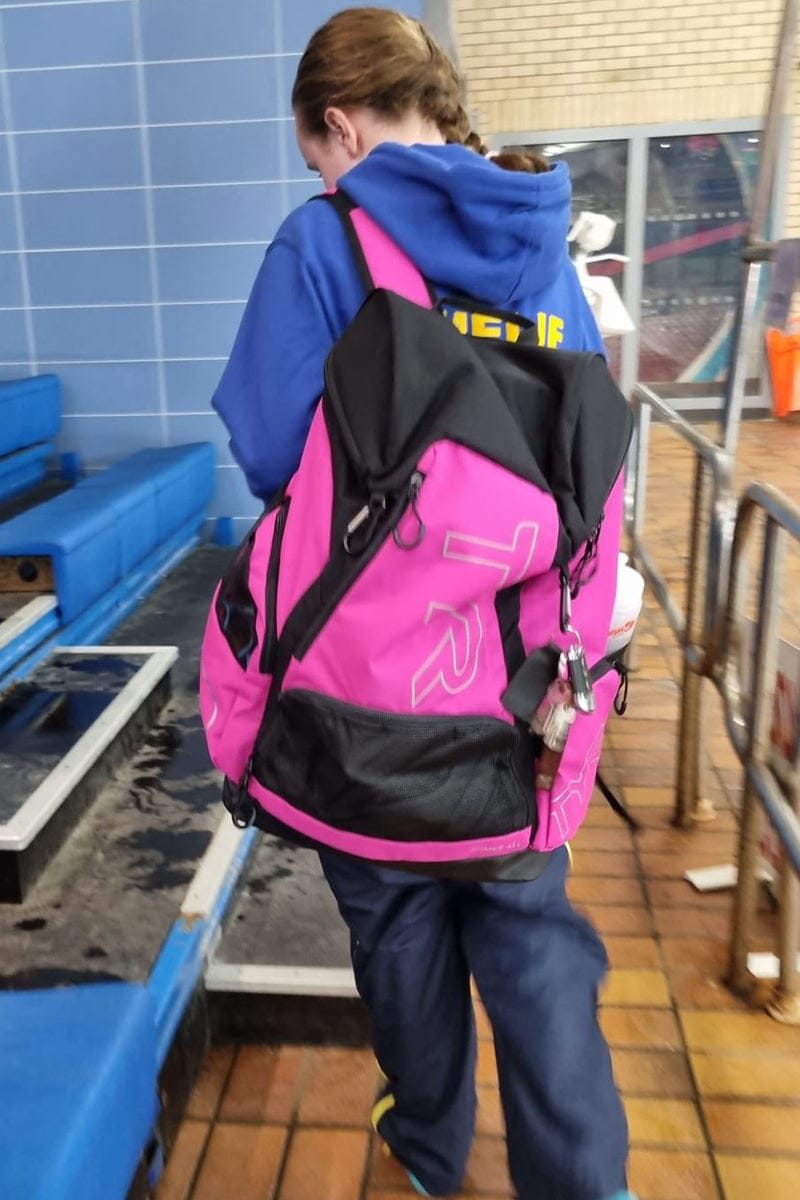 TYR - Alliance 45L Backpack - Pink/Black
