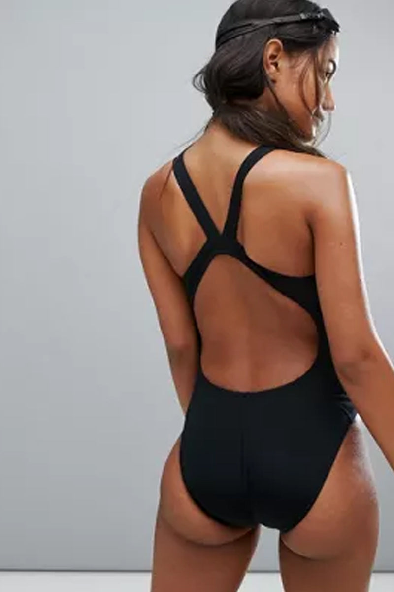 Nike - Poly Solid Hydrastrong Fastback Girls One Piece (Black)