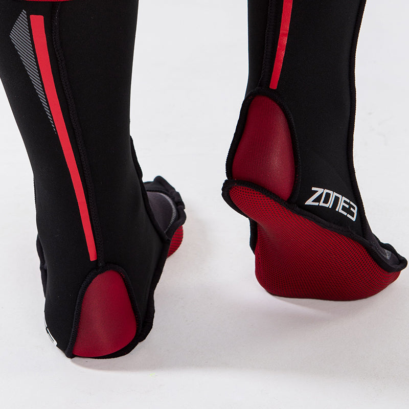 Zone3 - Neoprene Swim Socks - Black/Red